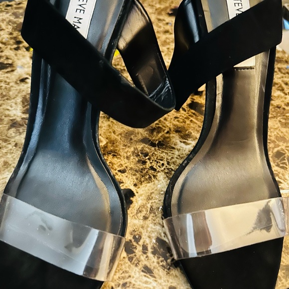 Steve Heels - Picture 3 of 3